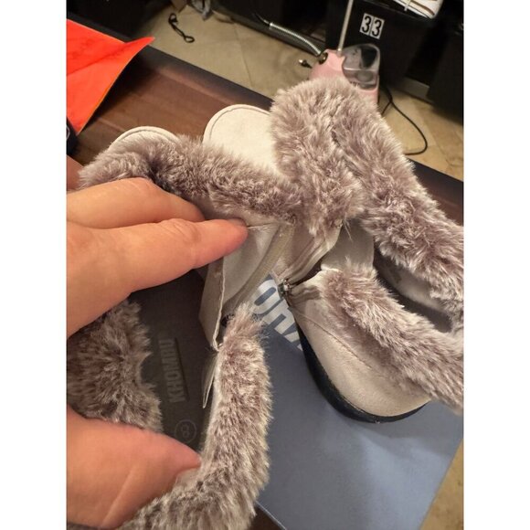 Khombu new in box women's boos size 8 - Picture 7 of 7